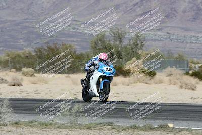 media/Dec-07-2025-CVMA (Sun) [[3e7d2de5dc]]/Race 8-Middleweight Shootout/